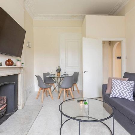 شقة Cozy Flat In The Heart Of لندن المظهر الخارجي الصورة