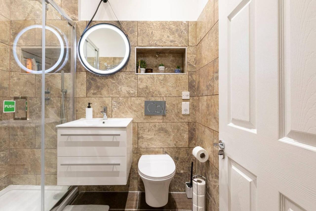 شقة Cozy Flat In The Heart Of لندن المظهر الخارجي الصورة